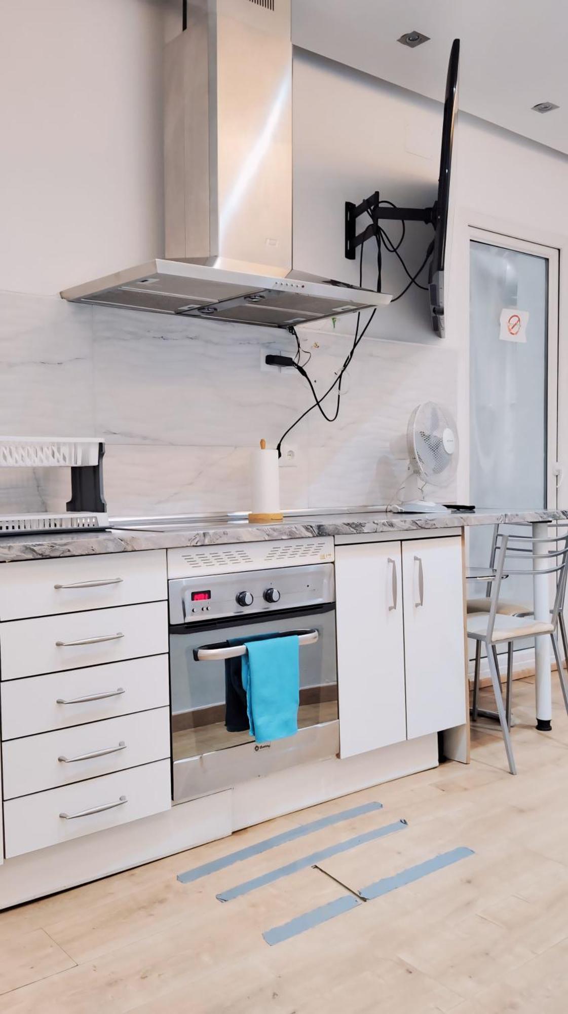 Centrico Apartamento Con Patio Madrid Exteriör bild